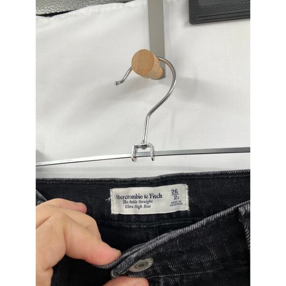 Abercrombie & Fitch ankle straight ultra high rise jeans - Picture 3 of 5